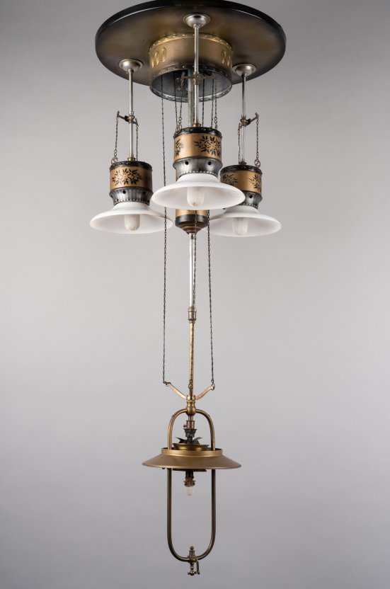 Telescopic pendant lamp – with several lampshades