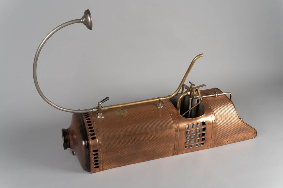 Radiant bathroom heater made by Junkers