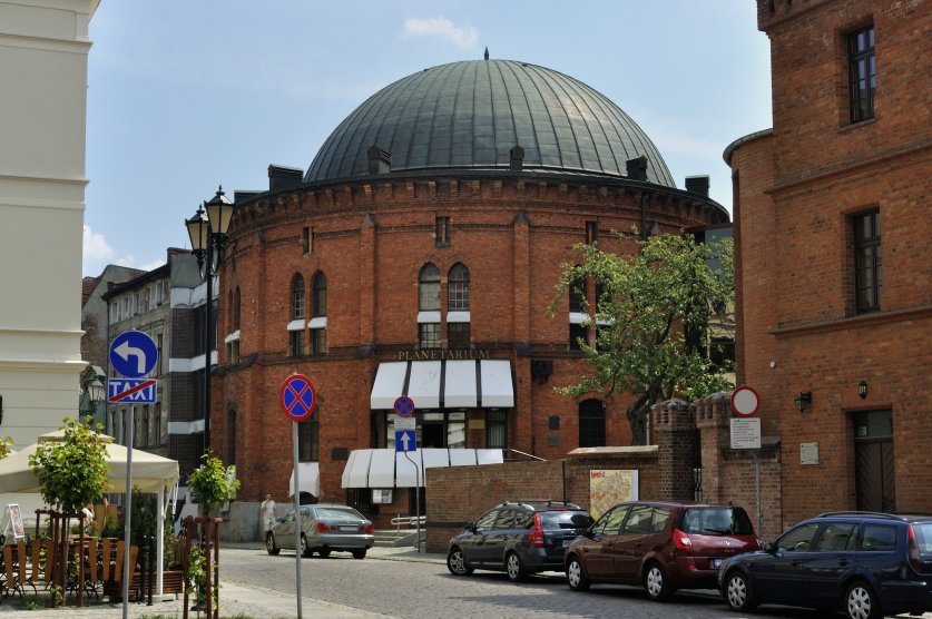 Planetarium in Toruń, DerHexer/CC-BY-SA-3.0