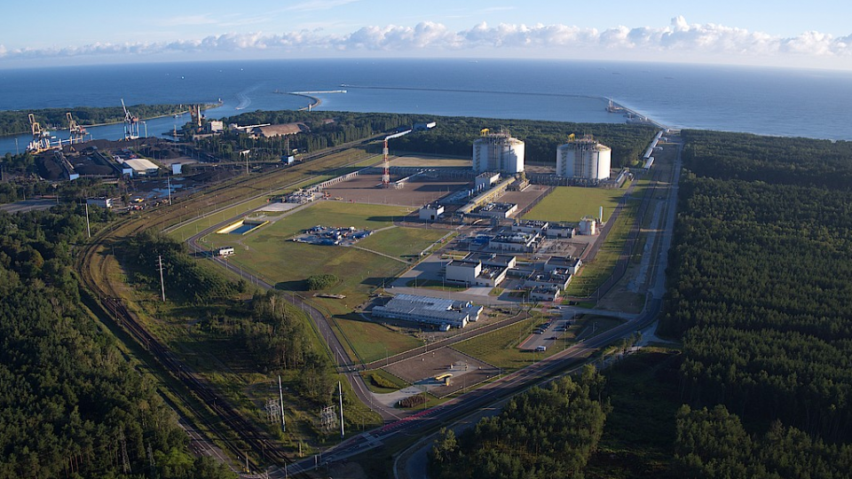 LNG terminal in Świnoujście, source: gaz-system.pl